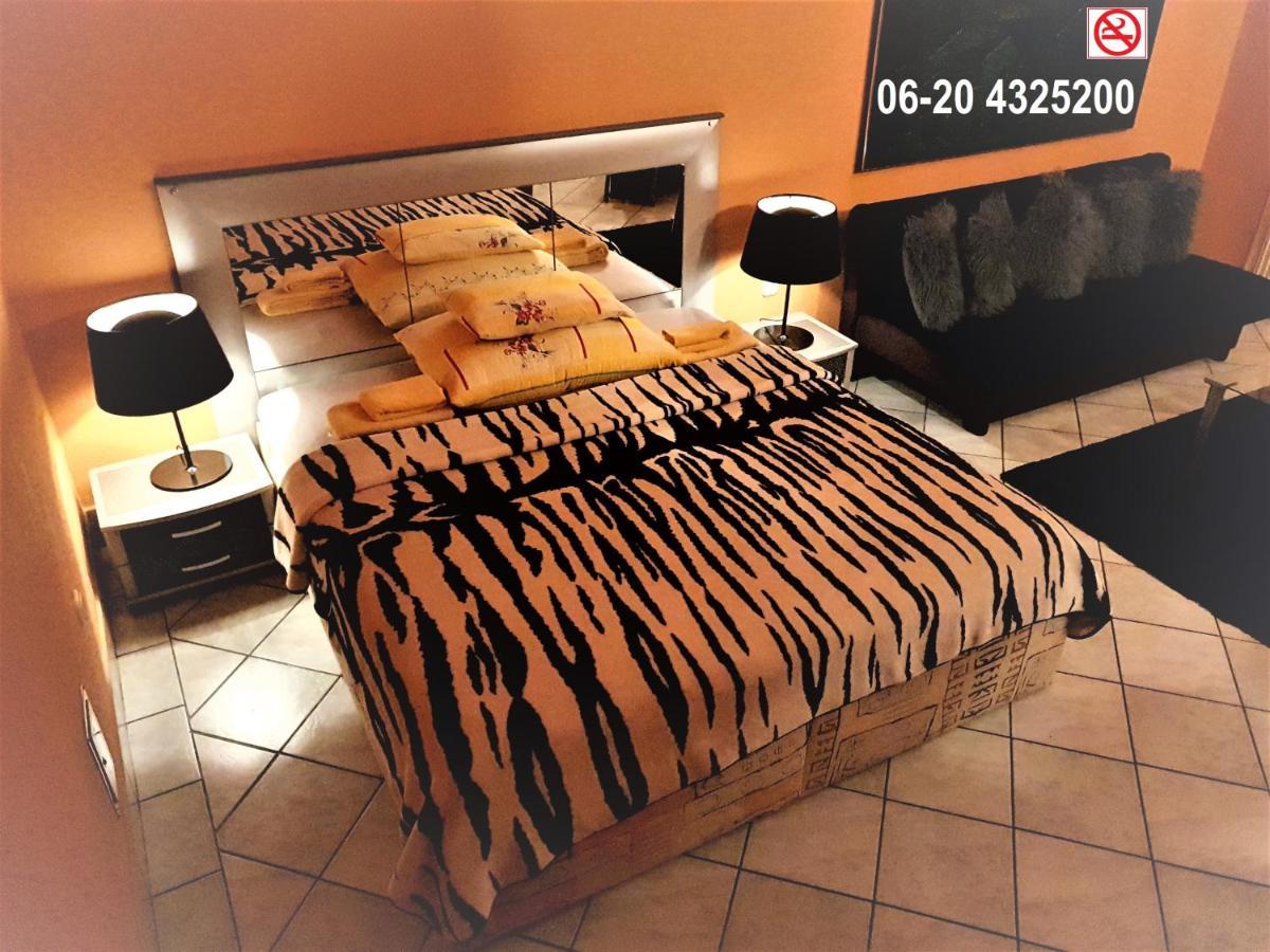 Apartment In The Center Of Budapest -Free Garage Parking Luaran gambar
